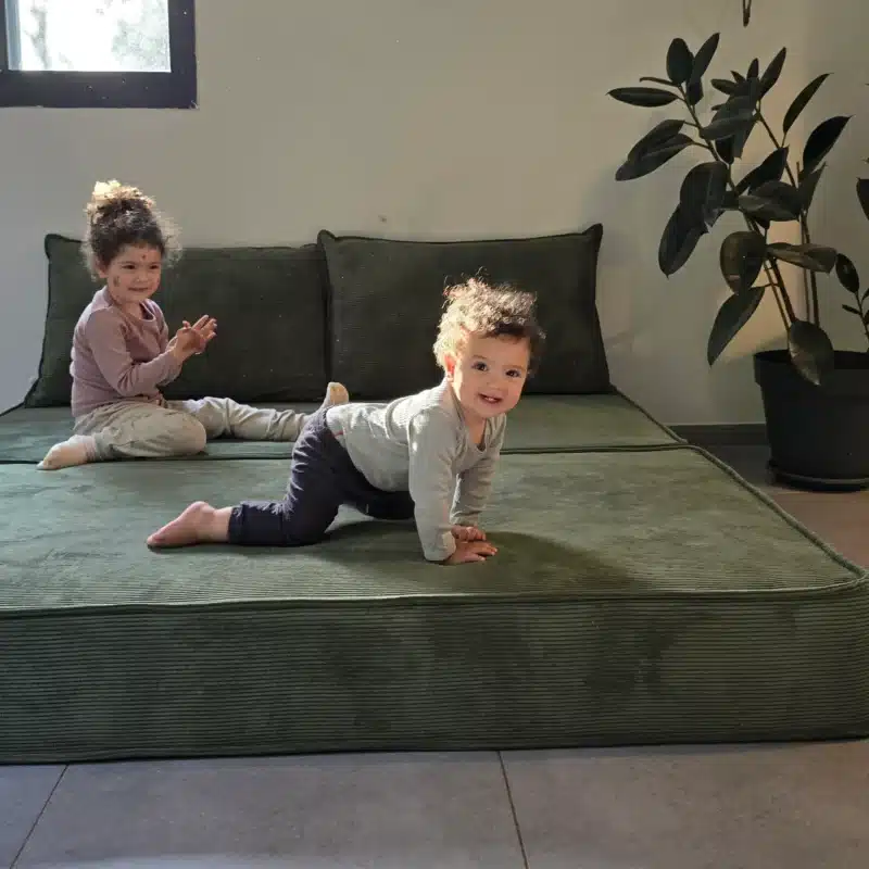 פינה זוגית ארוכה